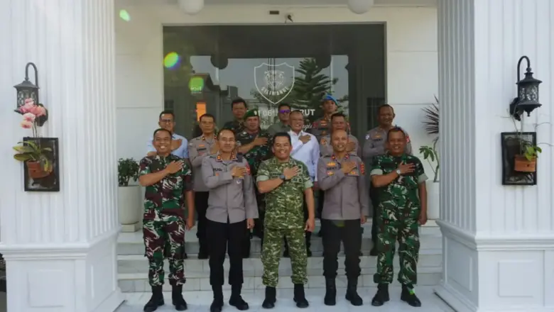 Kapolres Garut Silaturahmi ke Makodim 0611/Garut, Perkuat Soliditas dan Sinergitas TNI-Polri