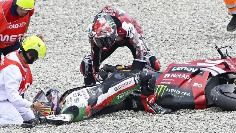 Crash Horor Johann Zarco di Catalunya, Bahkan Marshal Tak Berani Menolong