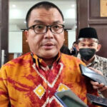 Relawan Gibran Ungkit Status Tersangka Denny Indrayana, ‘Kabur ke Australia Lalu Pulang Cuma Bikin Ribut’
