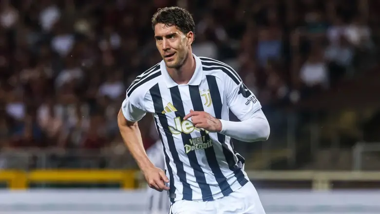 Dusan Vlahovic Siap Pangkas Gaji, Jalan Pulang ke Juventus Makin Terbuka