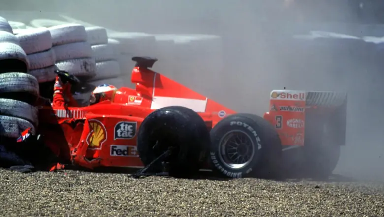 Ferrari Gagal, Schumacher Alami Patah Kaki di Silverstone