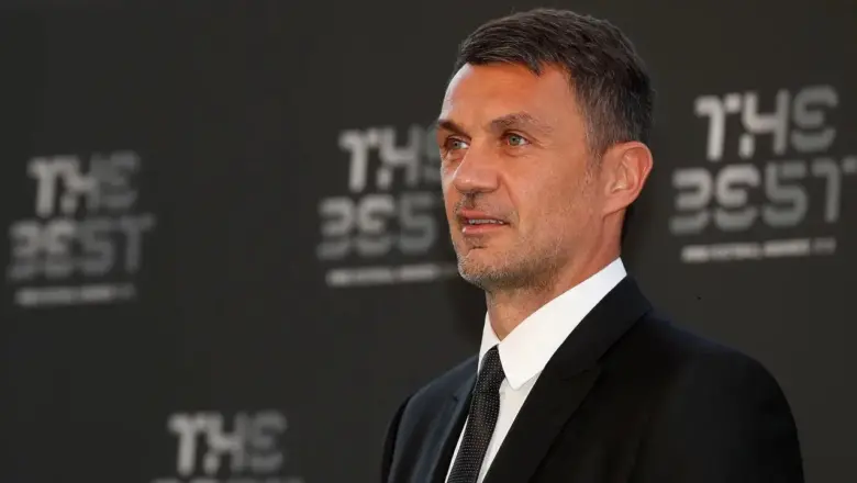 FIGC Optimistis Bisa Rekrut Paolo Maldini, Sang Legenda Masih Pikir-pikir