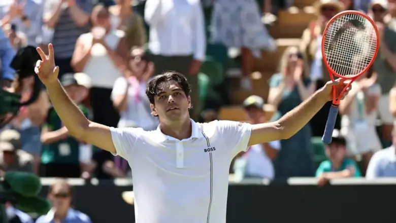 Taylor Fritz Kalahkan Patrick Kypson Di Wimbledon