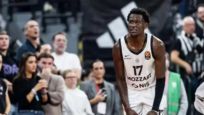 Isaac Bonga Resmi Meninggalkan Partizan Belgrade