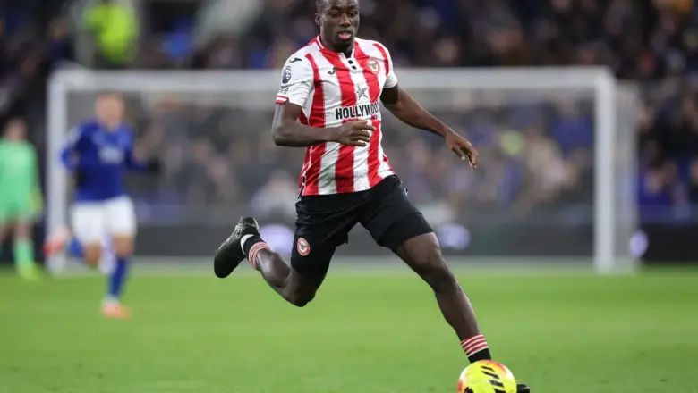 Kayode Perpanjang Kontrak Jangka Panjang dengan Brentford