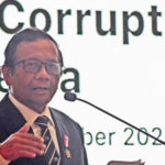 ‘Berbalas Pantun’ dengan Prabowo, Mahfud MD Terang-Terangan sebut Presiden ini contoh Presiden Goblok!
