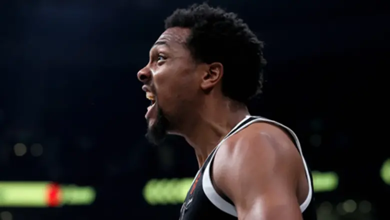 Sterling Brown Menambah Kekuatan Zalgiris Kaunas