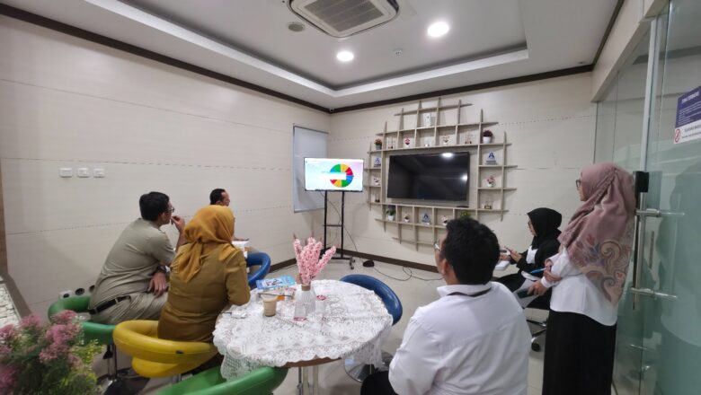 PLN UID Jakarta Raya Perkuat Transformasi Layanan Digital, UP3 Pondok Kopi Berikan Apresiasi Pelanggan Melalui Program NGEBUT 2026