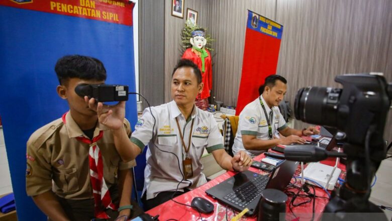 Apa itu IKD dan cara buatnya? Cek fungsi KTP digital resmi