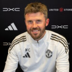 Michael Carrick Terancam? Rentetan Hasil Buruk Manchester United Bikin Posisinya Disorot