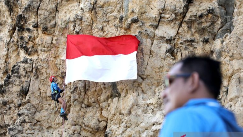 Lirik lagu “Berkibarlah Benderaku” lengkap dan maknanya