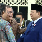 Rocky Gerung Sedang Sembunyikan Identitas Bahwa Dirinya Sebenarnya ‘Antek-Antek Prabowo’