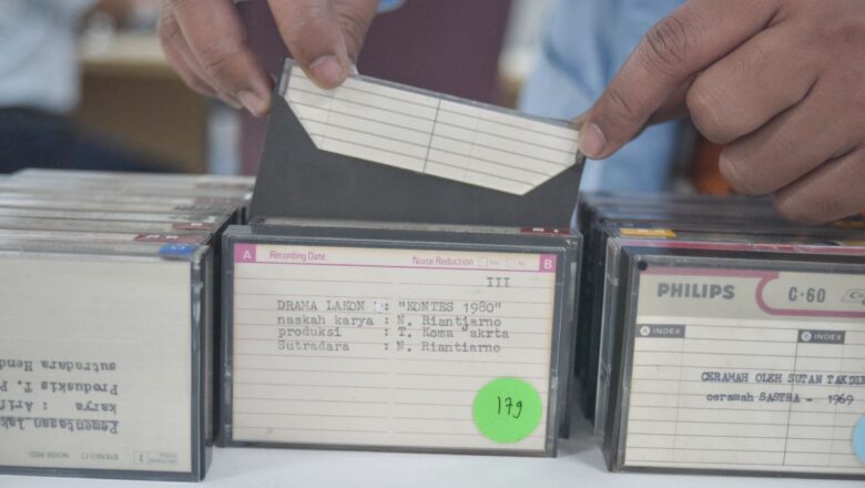 Mengapa kaset dan CD kembali diminati anak muda? Ini alasannya
