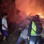 Rumah Panggung di Banjarwangi Ludes Terbakar, Kerugian Ditaksir Rp40 Juta