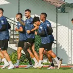 Arema FC Waspadai Serangan Balik Cepat Persik Kediri