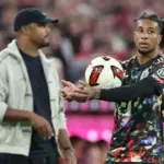 Bayern Munich Tunggu Akhir Musim 2026/27 untuk Perbarui Kontrak Olise