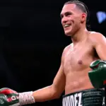 David Benavidez Tinggalkan Kelas Berat Ringan, Bidik Jai Opetaia