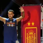 Eric García Bangga Dapat Penghormatan di Kampung Halamannya