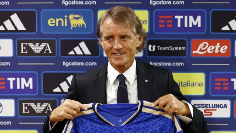 Esposito dan Kean Cadangan, Roberto Mancini: Kami Harus Cari Solusi