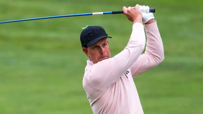 Henrik Stenson Gagal Juara, Zach Johnson Menang di Pebble Beach