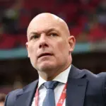 Howard Webb Dihadapkan Pertanyaan Usai Kesalahan Man City