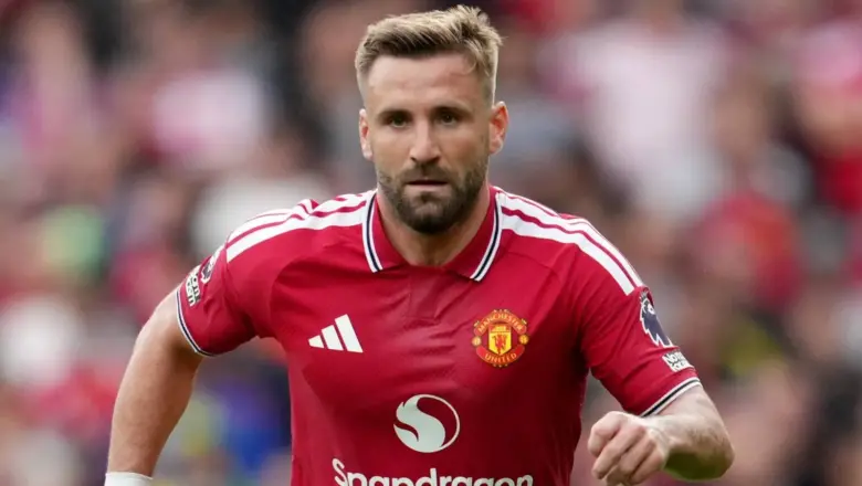 htmlMan United Hadapi Fulham Tanpa Kepastian Kondisi Shaw dan Baleba