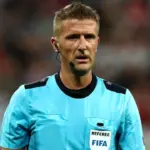 Jurnalis Italia Kritik Pendekatan Daniele Orsato yang Abaikan VAR