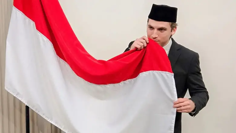 Luke Vickery Resmi Bertahan di Macarthur FC, Timnas Indonesia Menanti