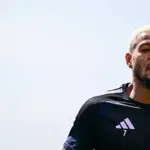Masa Depan Belum Pasti, Newcastle United Tak Akan Lepas Joelinton di Januari