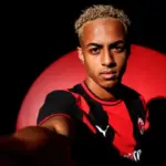 Media Italia: Alasan Omari Hutchinson Berpeluang Starter Lawan Benfica