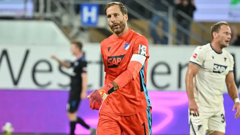 Oliver Baumann Blak-blakan Soal Start Buruk Hoffenheim Musim ini