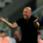 Pelatih Racing Santander Merasa Tanggung Jawab Usai Dilibas Barcelona