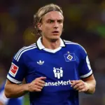 Sebastiaan Bornauw Mengaku Berjuang Keras Tinggalkan Leeds demi Hamburg