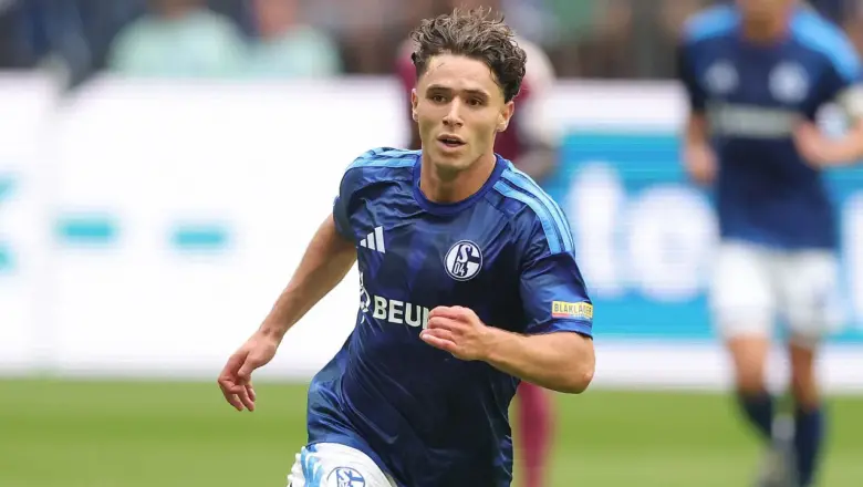 Soufiane El-Faouzi Puas Schalke Raih Satu Poin Saat Hadapi Elversberg