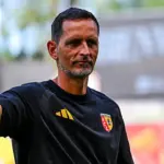 Terlibat Perselisihan dengan Manajemen, RC Lens Pecat Dino Toppmoller