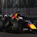 Verstappen Gagal Menang di Baku, Terkendala Russell