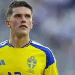 Viktor Gyokeres Dibela Rekan Usai Isyarat di Stoke