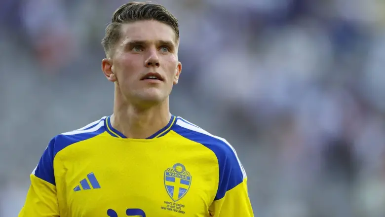 Viktor Gyokeres Dibela Rekan Usai Isyarat di Stoke