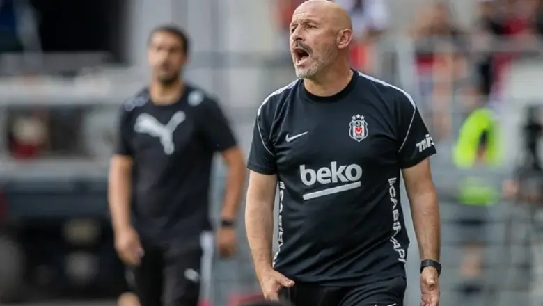 Vincenzo Italiano Sebut Vlahovic Striker Terbaik yang Pernah Ia Latih