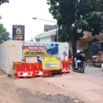 Halte BRT di Tengah Jalan Bandung, Pengendara Keluhkan Jalan Sempit