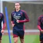 Arsenal Hadapi Bayern: Tiga Pergantian, Isu Bek Kiri