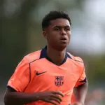 Barcelona Konfirmasi Absennya Shane Kluivert Selama Delapan Minggu