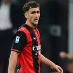 Cedera Alexis Saelemaekers dan Chukwueze Bikin Milan Krisis Wing-Back