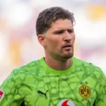 Gak Tertarik ke Inggris, Gregor Kobel Ingin Bertahan Lebih Lama di Dortmund