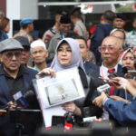 Dokter Tifa Akan Laporkan Hakim Penegurnya di Sidang Kasus Ijazah Jokowi