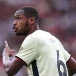 Issa Diop Tak Keberatan Diplot di Sisi Mana Saja oleh Gary O’Neil