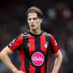 Jadi Incaran Chelsea, Bournemouth Belum Menyerah Pertahankan Alex Scott