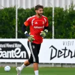 Juventus Sangat Puas dengan Performa Guglielmo Vicario, Kontrak hingga 2030