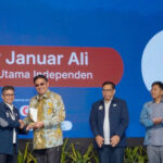 Denny JA Terima AMA Appreciation Award 2026, Dorong Kepemimpinan yang Berani Ciptakan Nilai