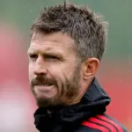 Manchester United Putuskan Nasib Michael Carrick Setelah Absen dari Sesi Latihan